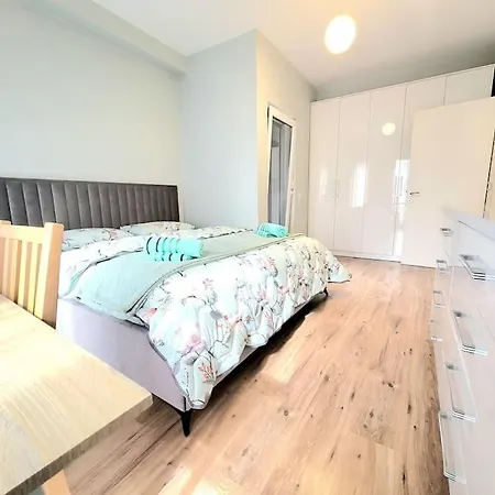 Apartment Borana's *